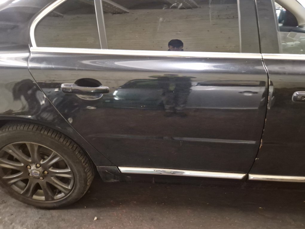 2010 - 2016 Volvo S80 Saloon DOOR - BARE (REAR DRIVER SIDE) 31335606