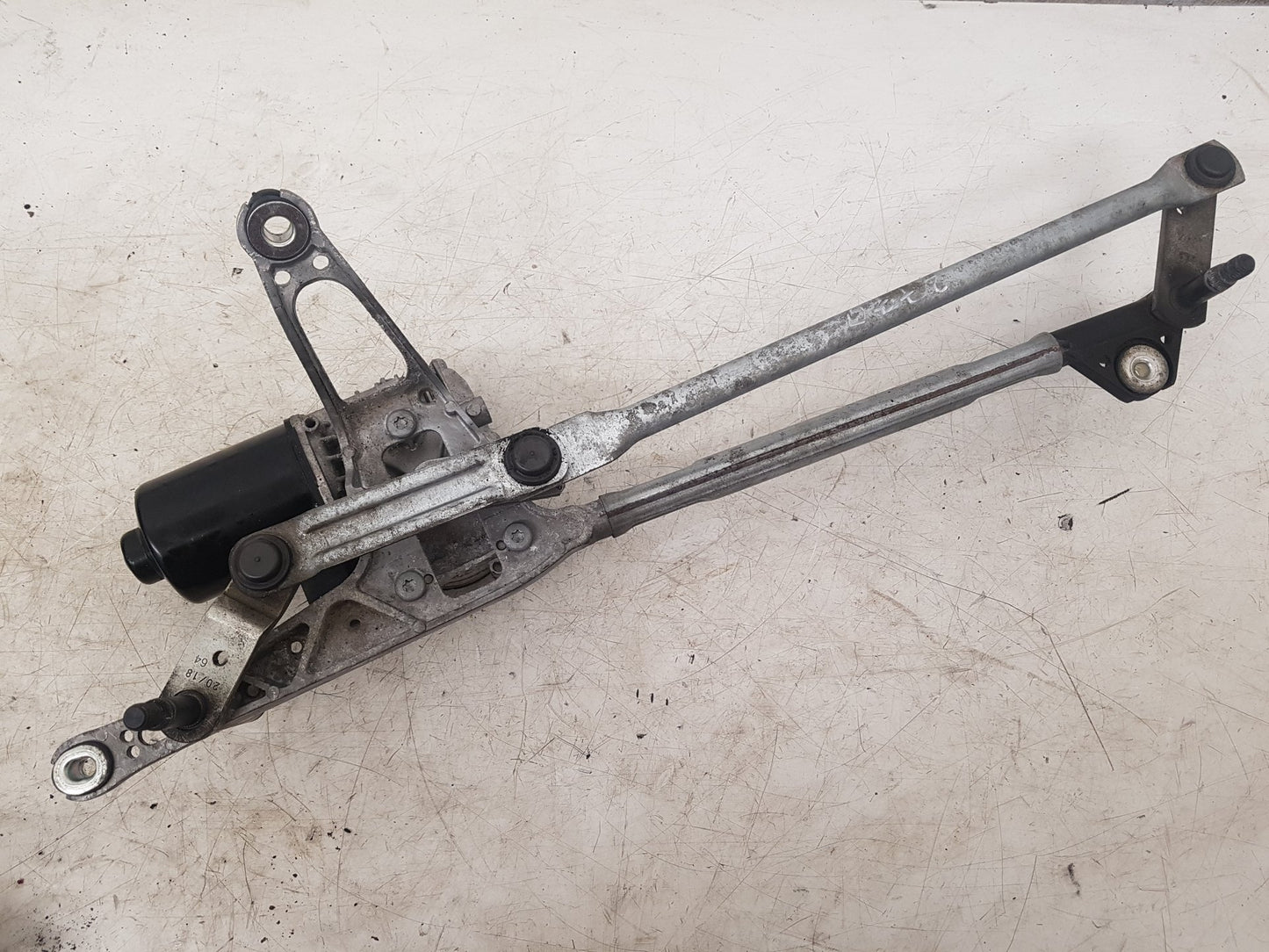 2017 - 2026 Volvo V60 II 225 Estate WIPER LINKAGE AND MOTOR 30747590