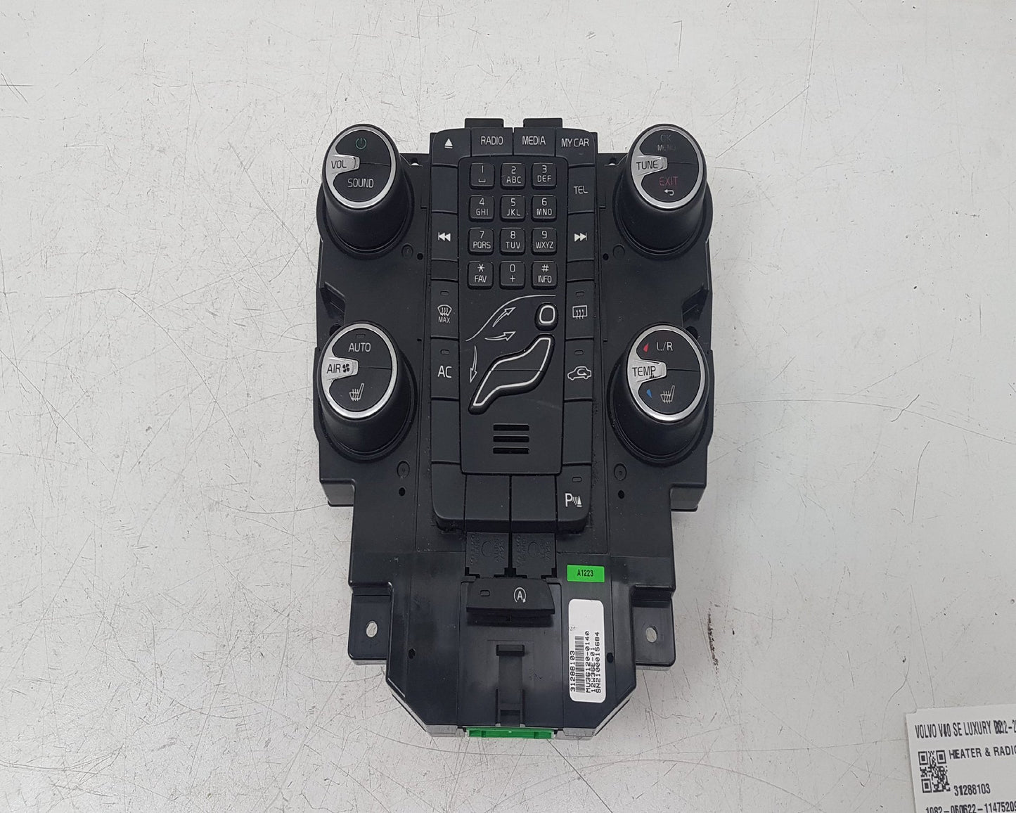 2012 - 2016 Volvo V40 Hatchback HEATER & RADIO CONTROL PANNEL 31288103