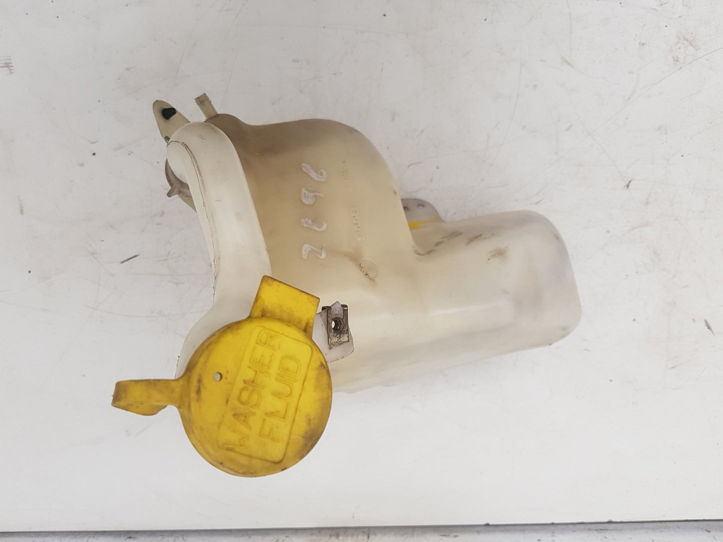 2002 Saab 9-3 Convertible Washer Bottle 4380804