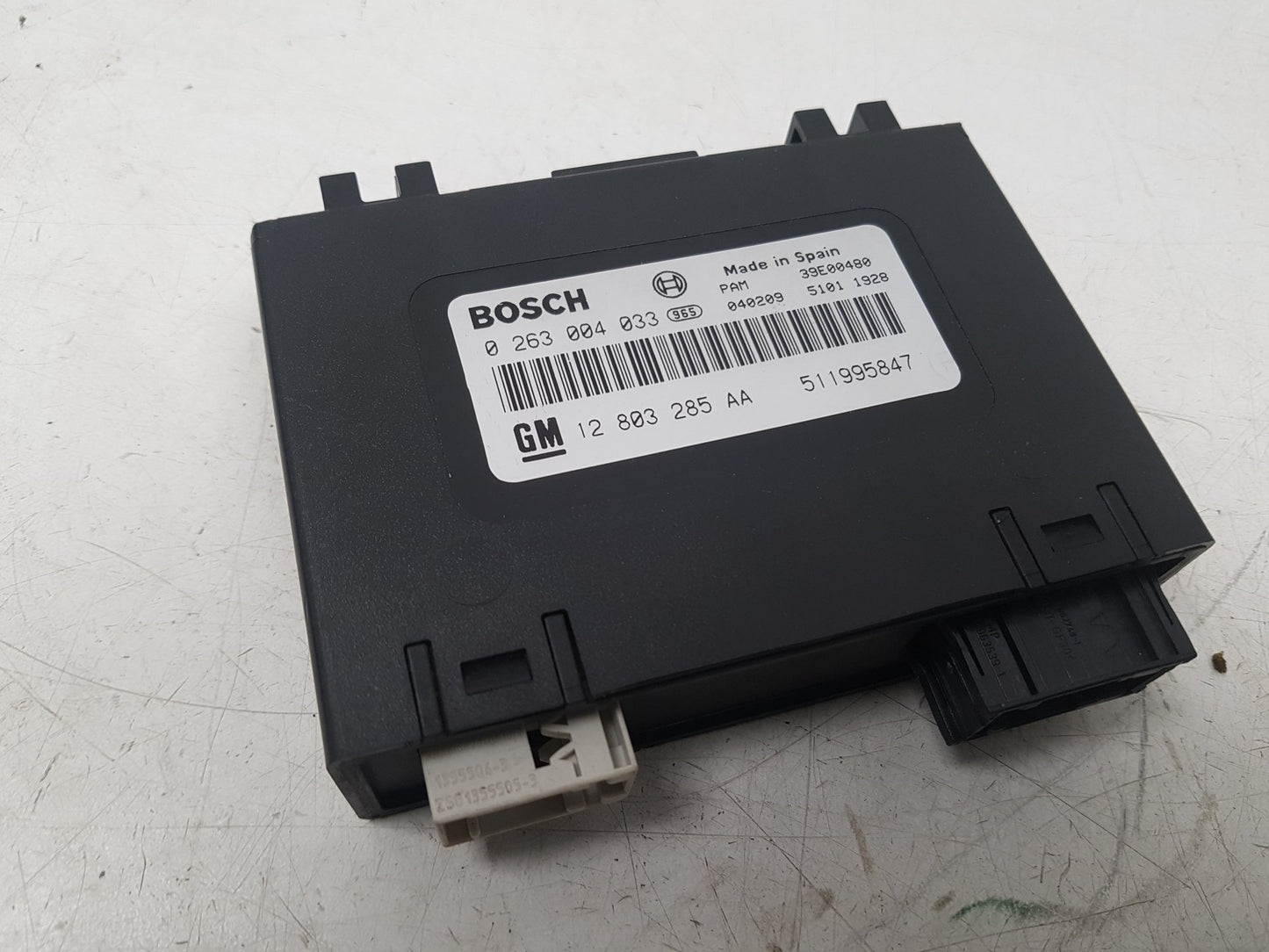 2004 Saab 9-3 Convertible PARKING SENSOR ECU 0263004033