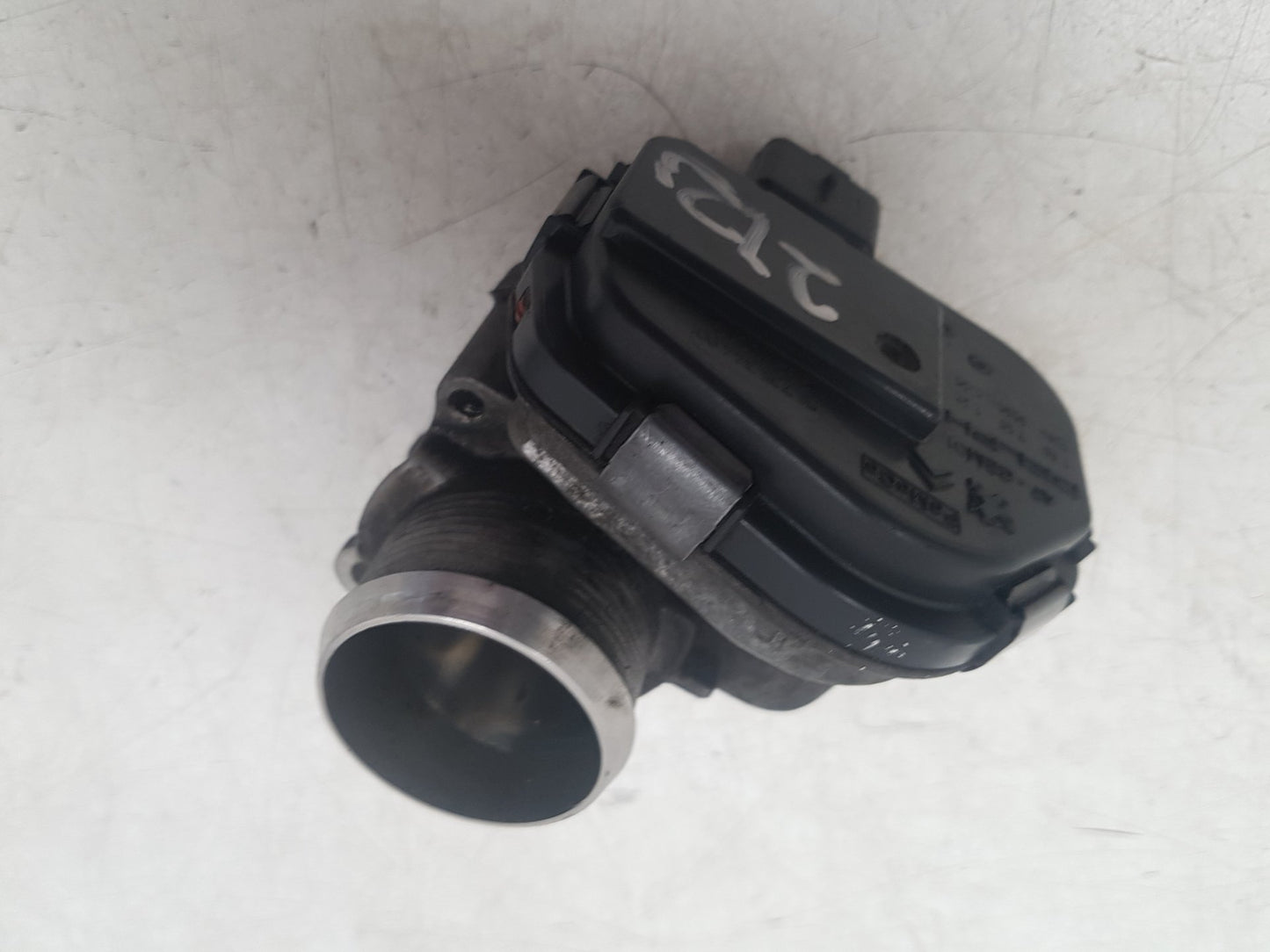 2015 Volvo S60 Saloon Throttle Body 28275019