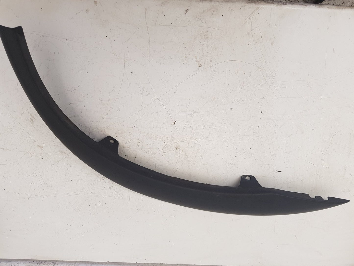 2000 - 2007 Volvo XC70 Estate Right Rear Wheel Arch Moulding 30678046