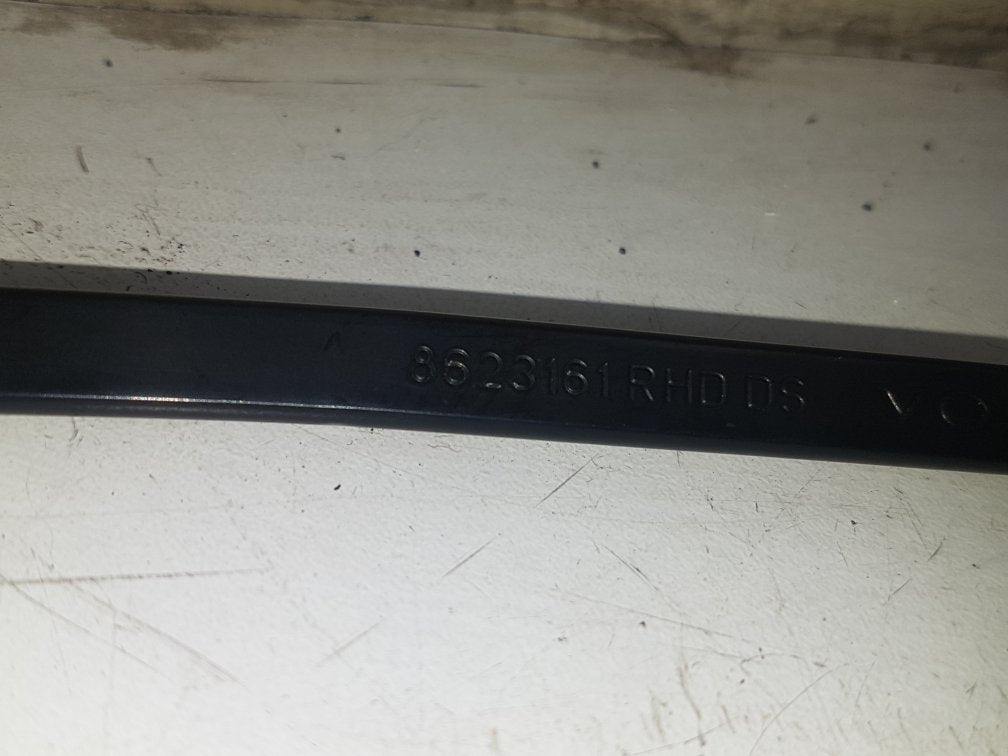2007 Volvo XC90 Estate FRONT WIPER ARMS (PAIR) 8623162