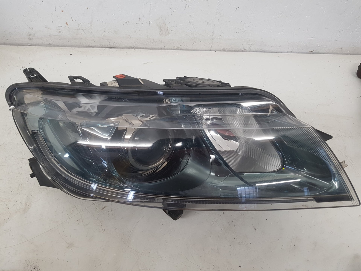 2010 - 2012 Saab 9-5 Saloon Right Headlight 12775737