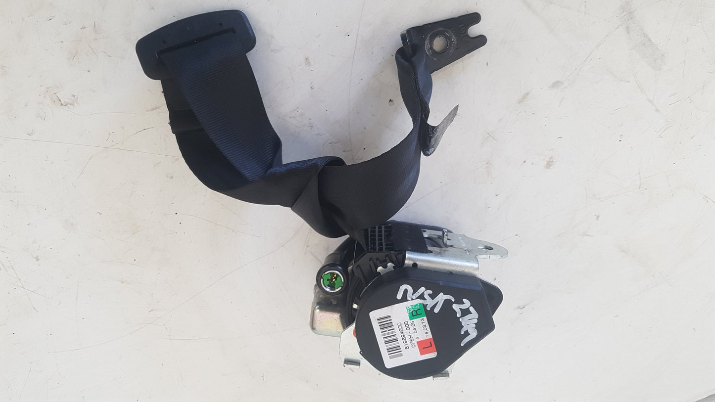 2013 Volvo V40 Hatchback Left Rear Seat Belt 31292072