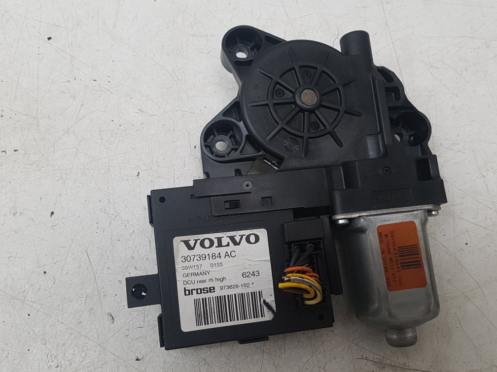 2004 - 2010 Volvo S40 Saloon WINDOW REG MOTOR (DRIVERS SIDE FRONT) 30739184