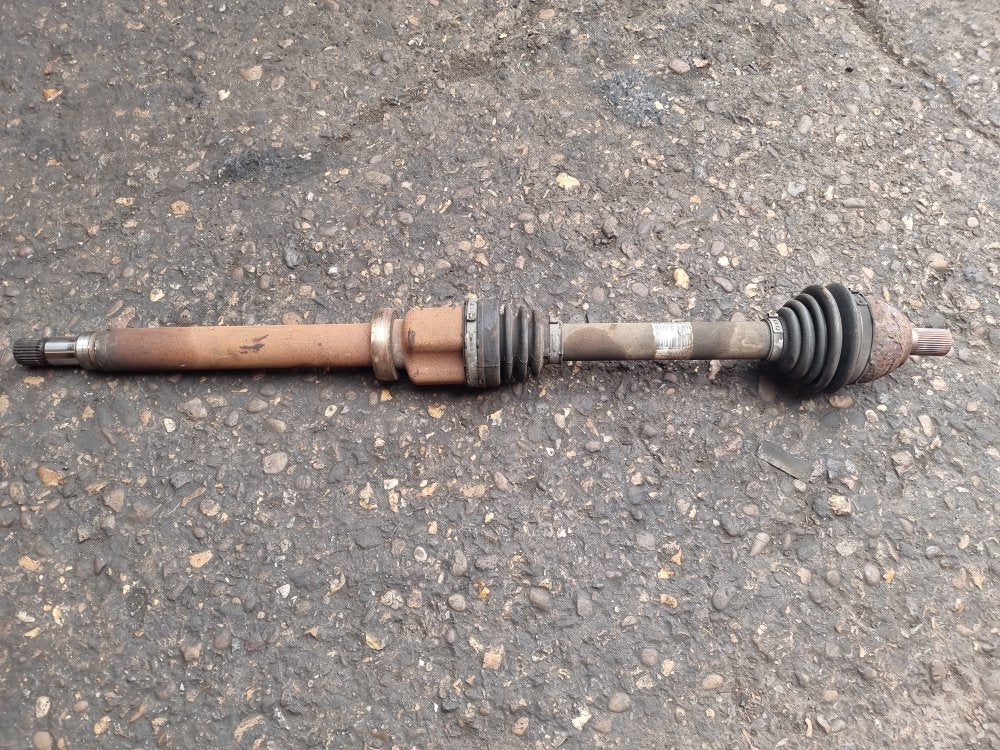 2004 - 2009 Volvo C30 Hatchback DRIVESHAFT - DRIVER FRONT (MANUAL) 31256933