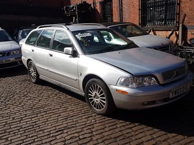 1999 - 2004 Volvo V40 Estate Right Front Drive Axle 8251757