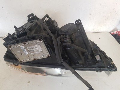 2002 - 2006 Volvo XC90 Estate Left Headlight 30678188