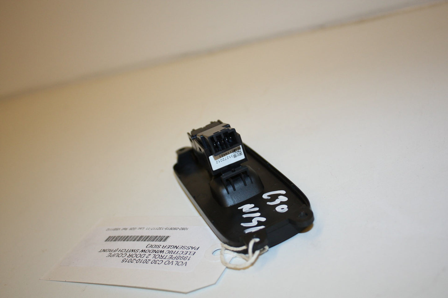 2007 - 2012 Volvo C30 Left Front Window Switch 31272012