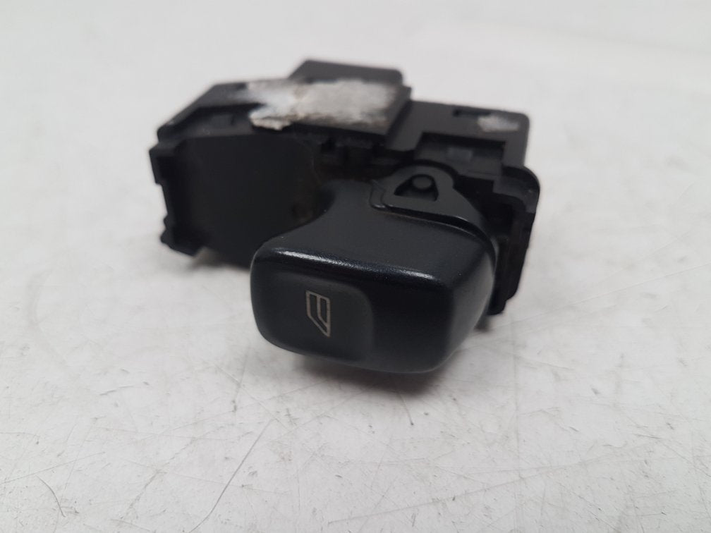 2002 - 2006 Volvo XC90 Estate Left Rear Window Switch 8685288