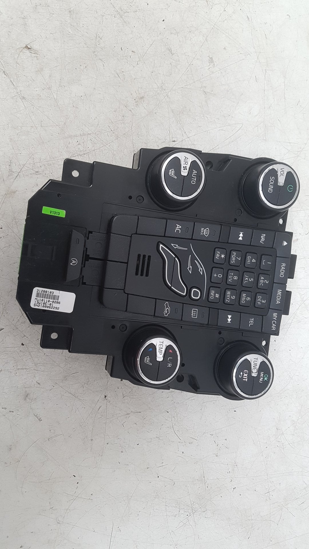 2013 Volvo V40 Hatchback HEATER & RADIO CONTROL PANNEL 31288103