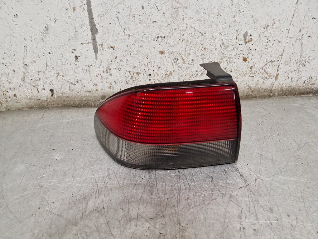 1998 - 2002 Saab 9-3 Convertible Left Taillight 4831079