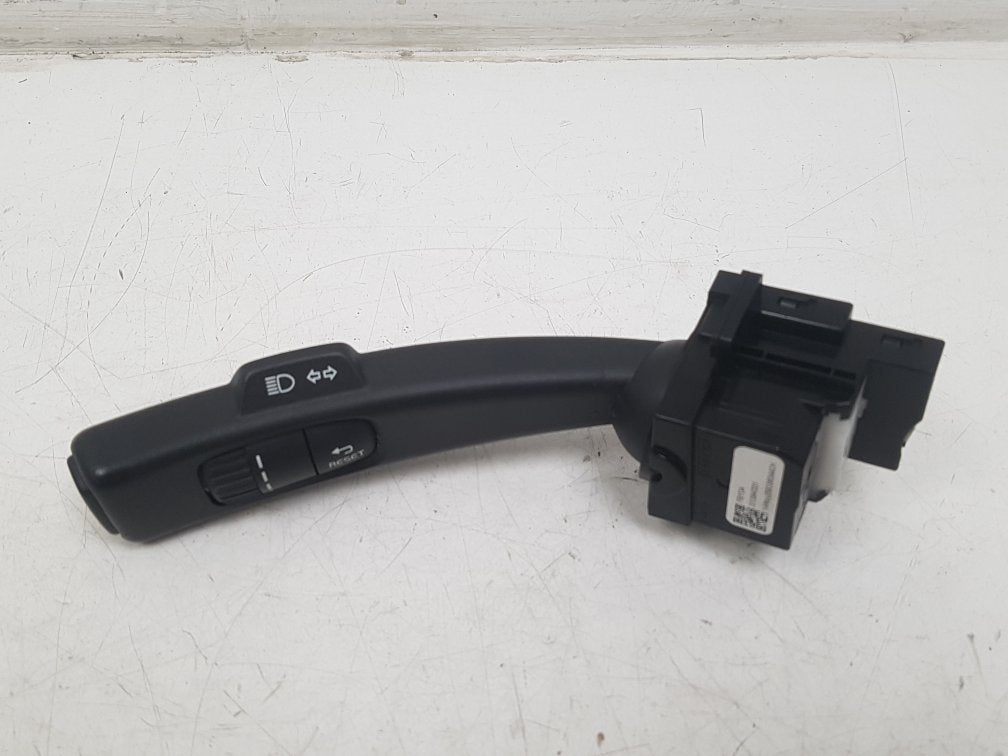 2013 - 2015 Volvo V60 Estate Indicator Stalk 31394001