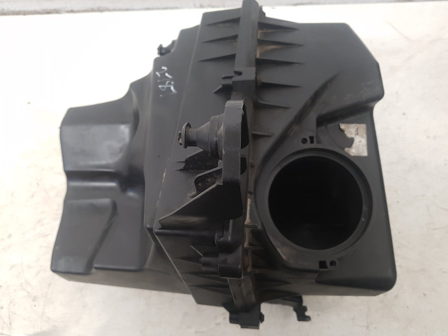 2004 - 2010 Volvo V50 Estate Air Filter Box 30647748
