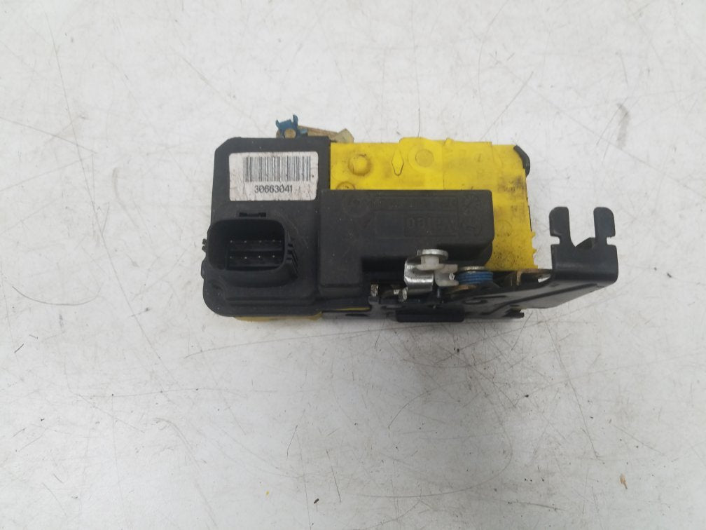 2007 - 2010 Volvo XC90 Estate Left Front Door Lock Actuator 30663041
