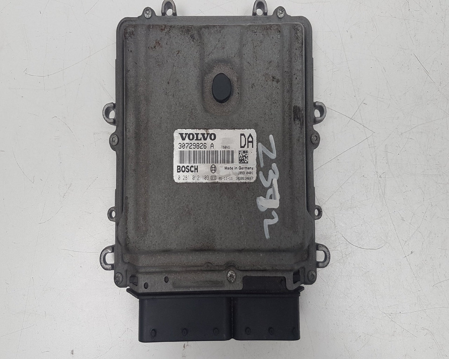 2006 - 2012 Volvo XC90 Estate Engine ECU 30729826A