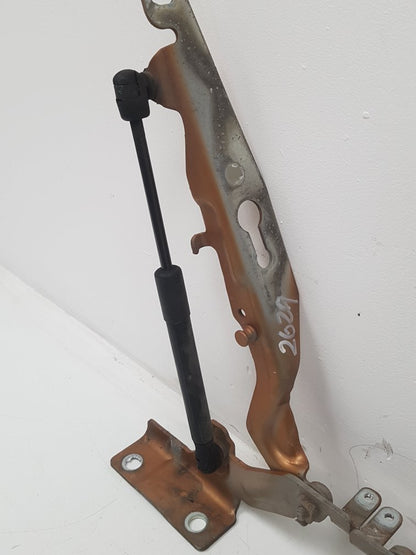 2010 - 2015 Volvo S60   Bonnet Hinge/Strut 30799178
