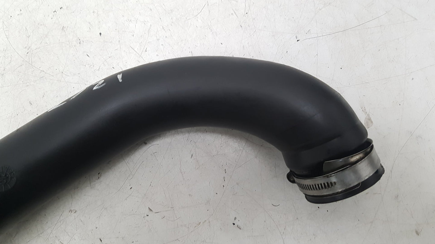 2000 - 2004 Volvo V40  Estate Intercooler Pipe 30620813