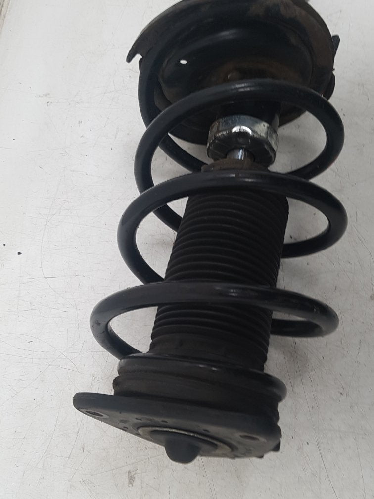 2008 - 2009 Volvo C70  Convertible Right Front Shock Absorber 31277595