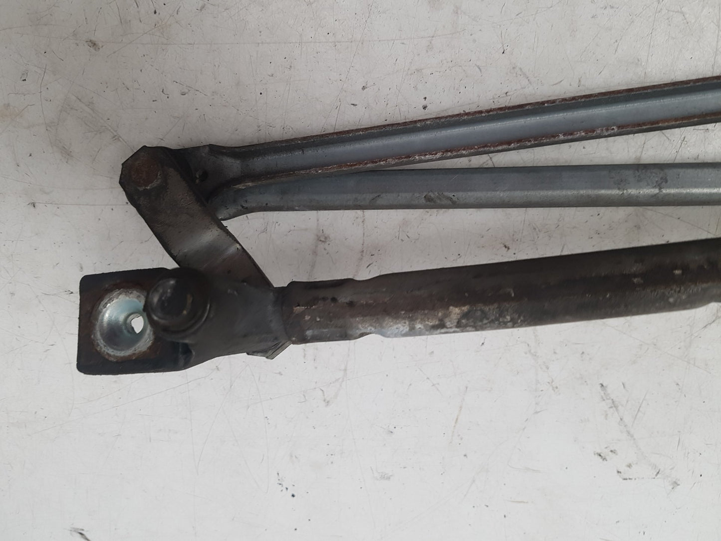 2013 - 2015 Volvo V60  Estate WIPER MOTOR (FRONT) & LINKAGE 1397220627