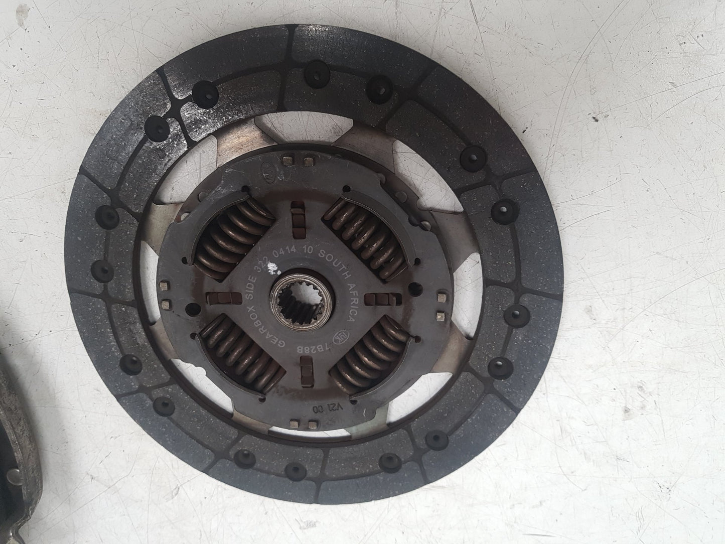 2005 - 2012 Volvo S40  Saloon CLUTCH 31325444
