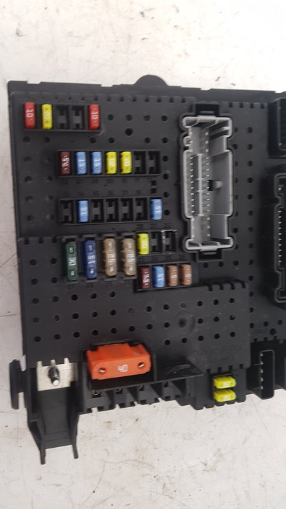 2005 Volvo S60  Saloon REAR ELECTRONIC MODULE (REM) 30732769