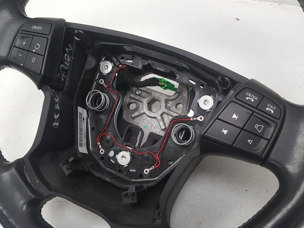 2007 - 2016 Volvo V70   Steering Wheel