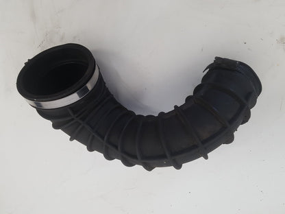 2001 - 2008 Volvo V70  Estate INTERCOOLER HOSE 8634143