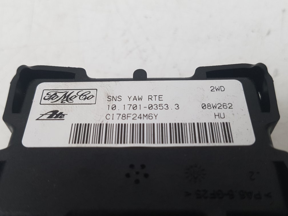 2004 - 2010 Volvo V50  Estate YAW SENSOR 08W262 10.1701-0353.3
