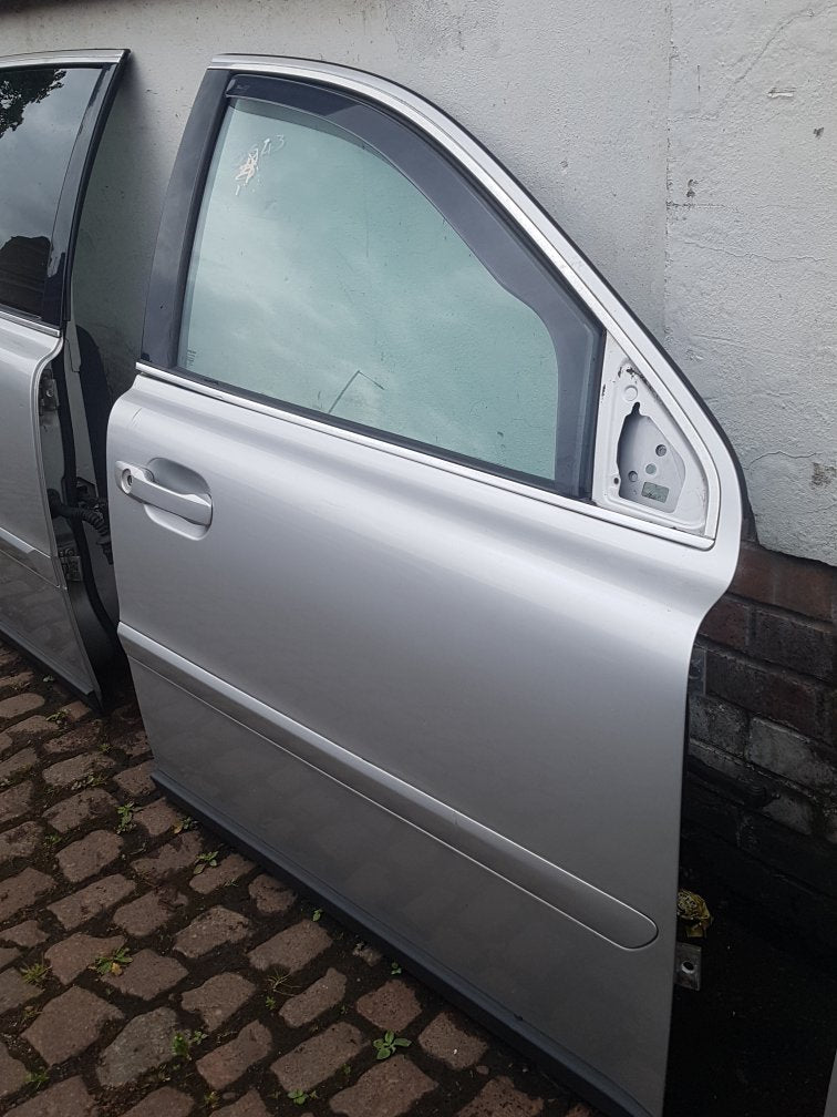 2005 - 2012 Volvo XC90  Estate DOOR - BARE (FRONT DRIVER SIDE) 31385357