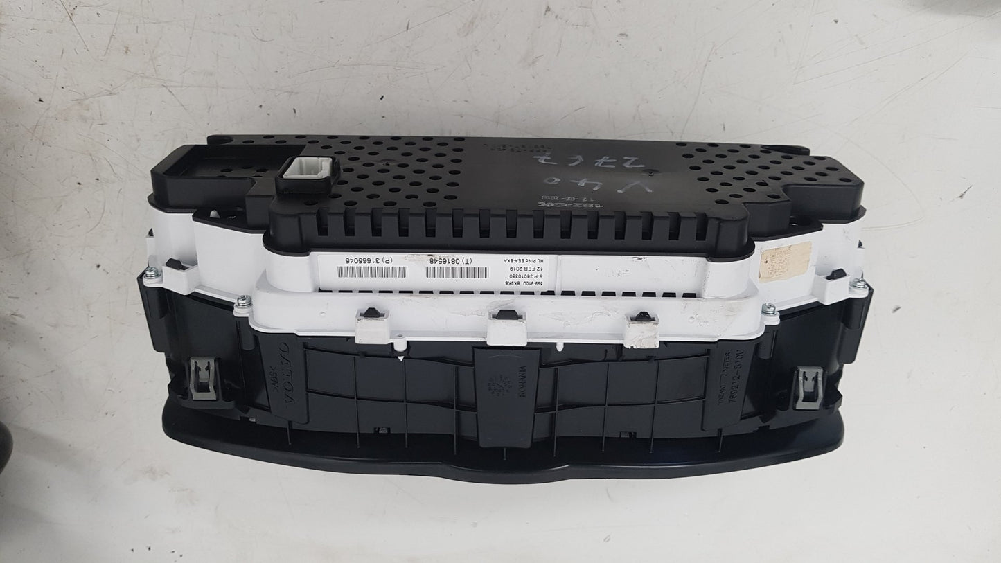2015 - 2019 Volvo V40 Cross Country  Hatchback Instrument Cluster 31665045