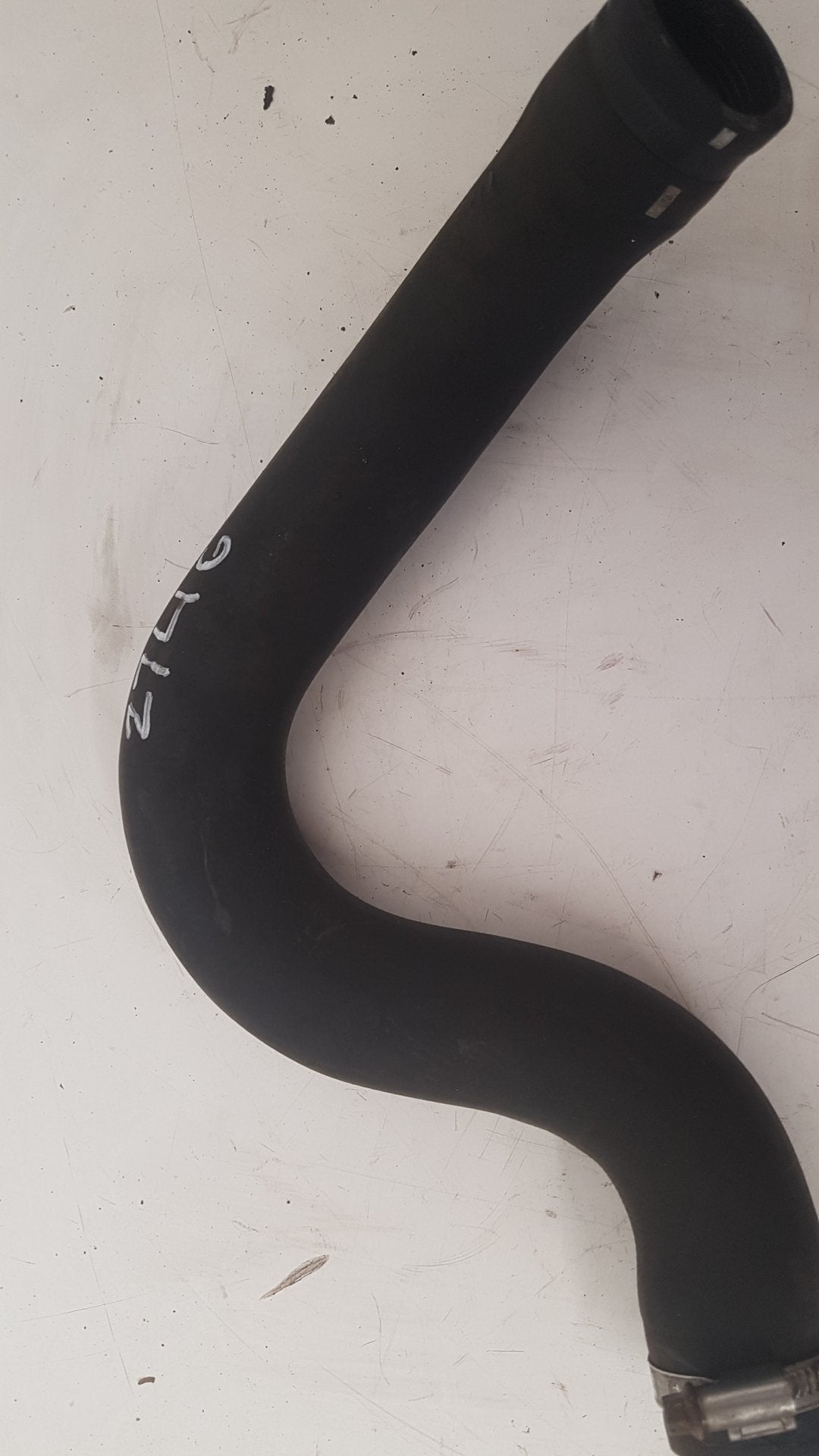 2000 - 2007 Volvo V70  Estate RADIATOR HOSE 30680912