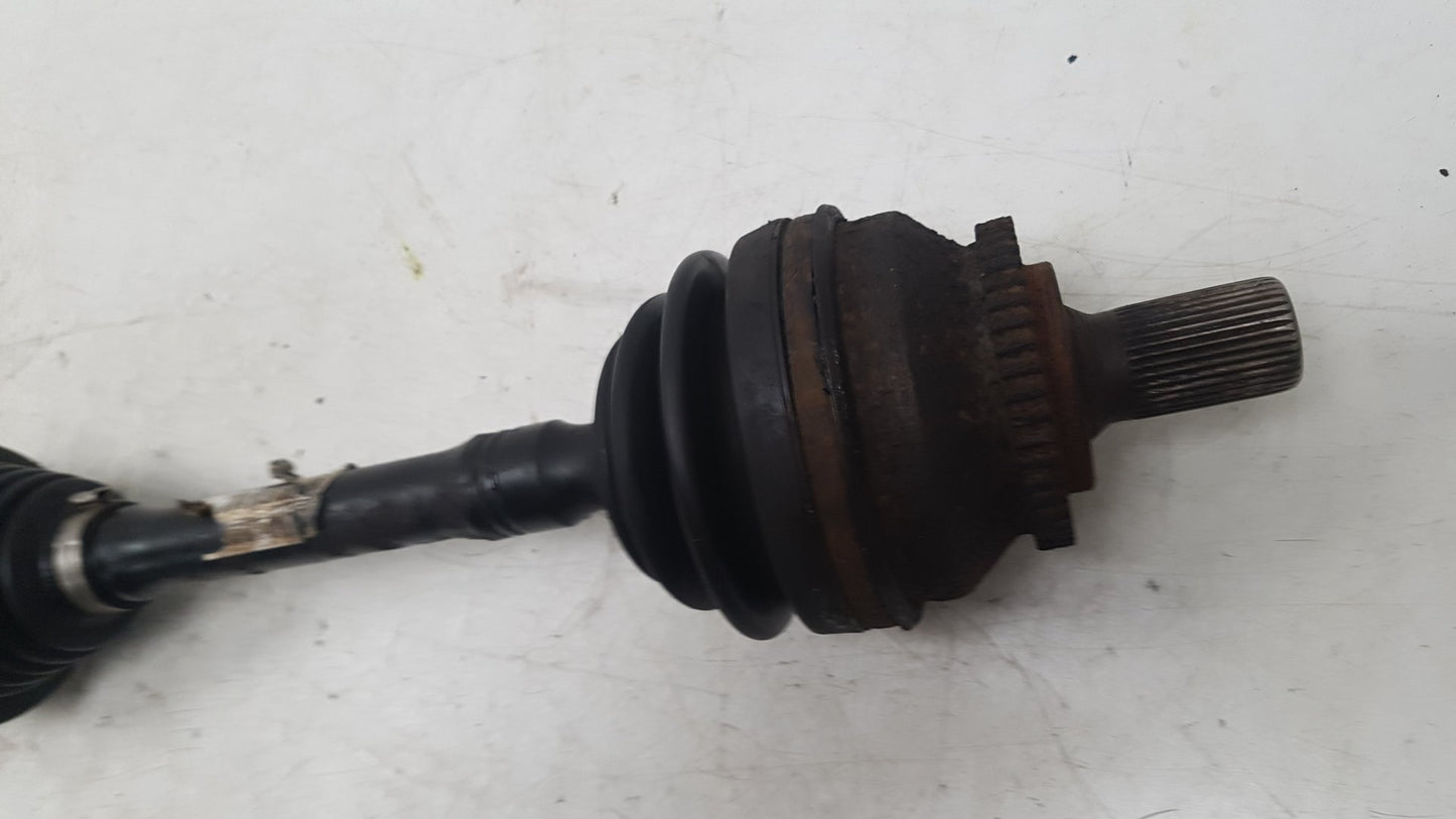 2005 Volvo V70  Estate DRIVESHAFT - DRIVER FRONT (MANUAL) 9181256
