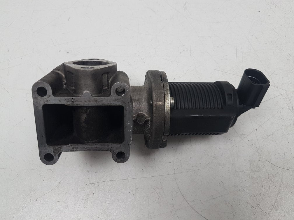2003 - 2007 Saab 9-3  Convertible EGR Valve 55215032