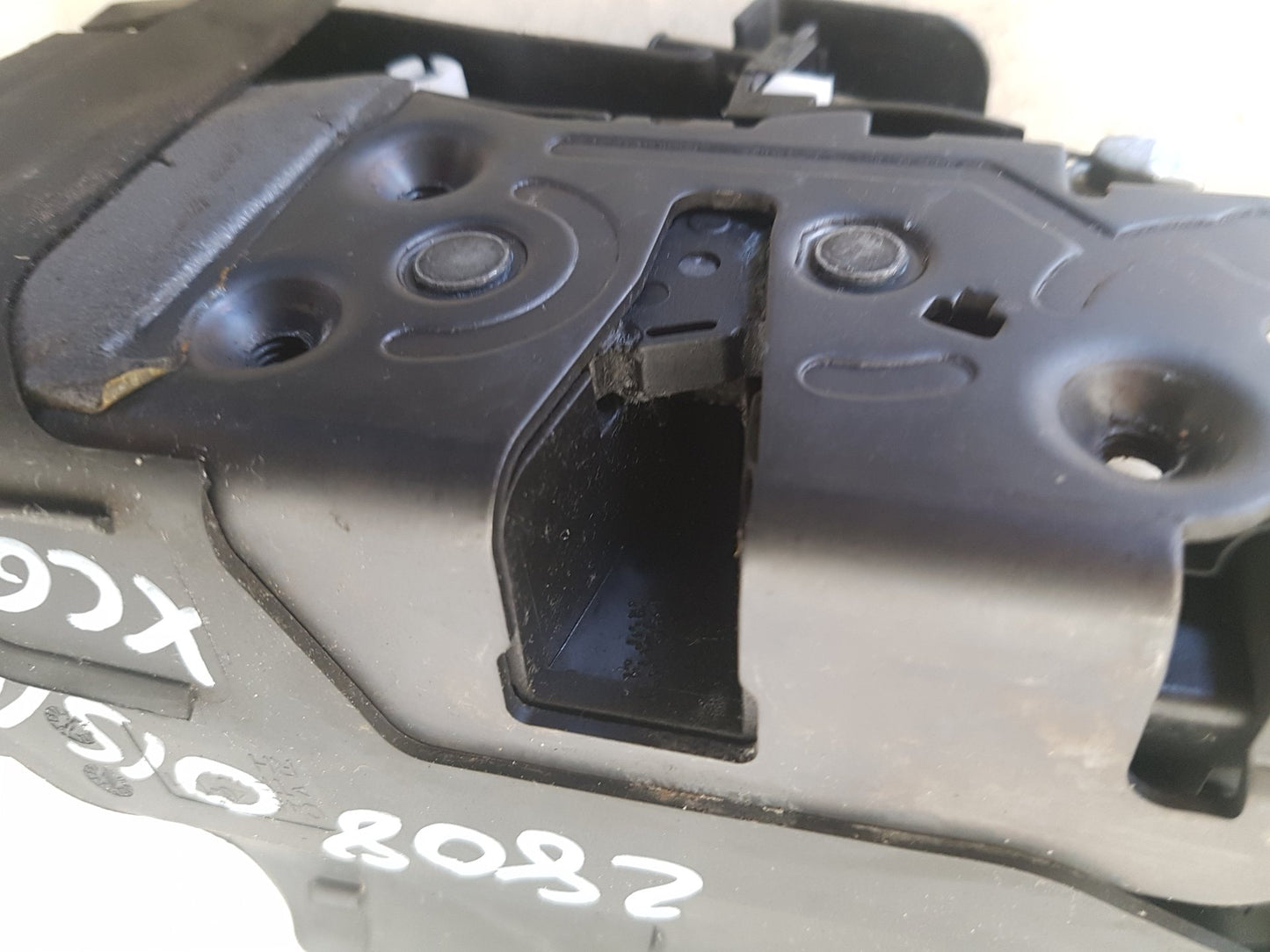 2009 - 2017 Volvo XC60 I 156 Estate Right Front Lock Mechanism 31416674