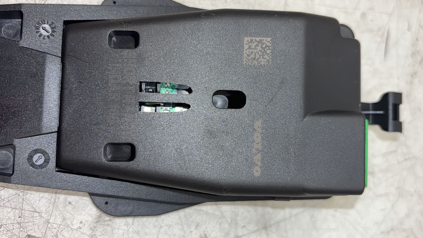 2013 - 2016 Volvo V40 III 525 Hatchback COLLISION WARNING SENSOR 31360888