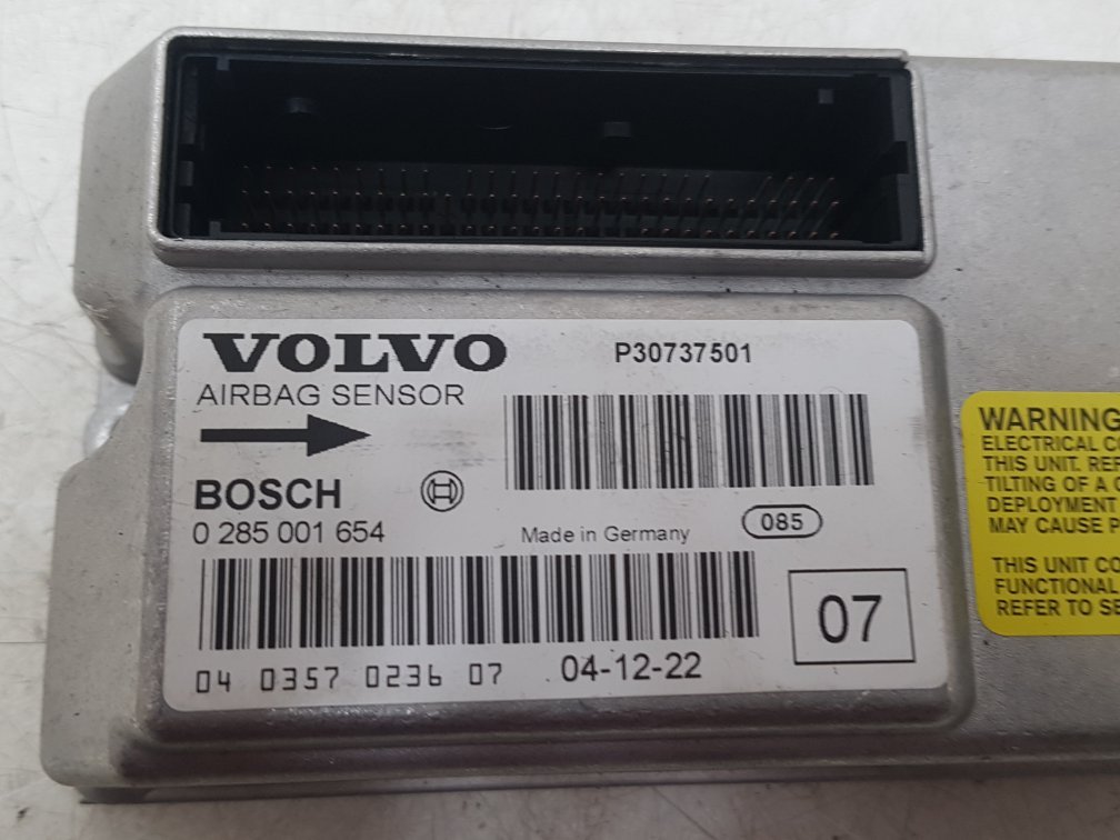 2002 - 2006 Volvo XC90  Estate Airbag Module 30737501