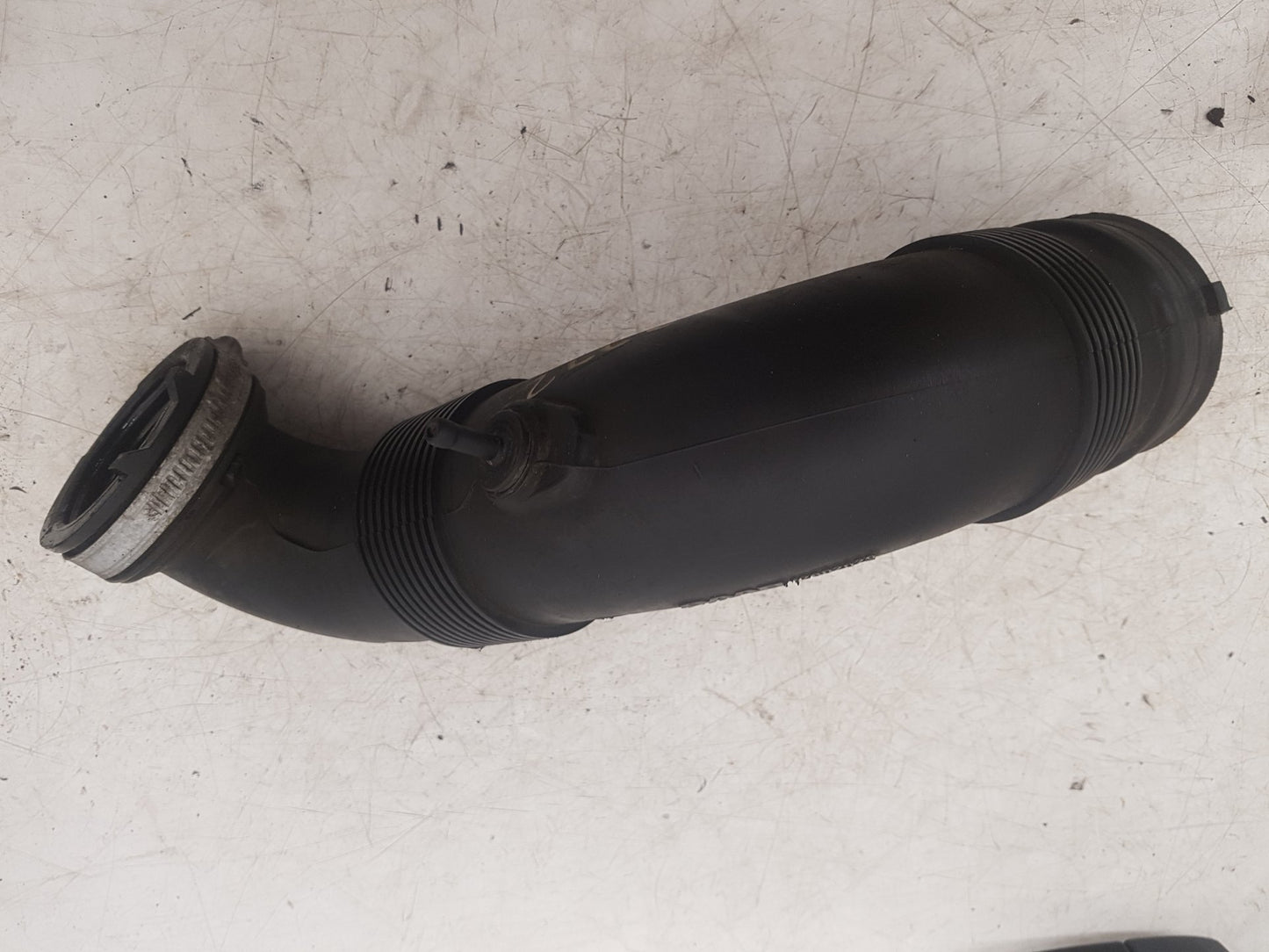 2003 - 2011 Saab 9-3  Convertible AIR FLOW PIPE 12802029