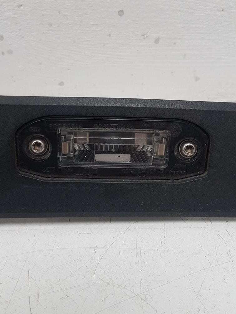 2010 - 2015 Volvo S60   TAILGATE/ BOOT HANDLE WITH LIGHTS 31253640