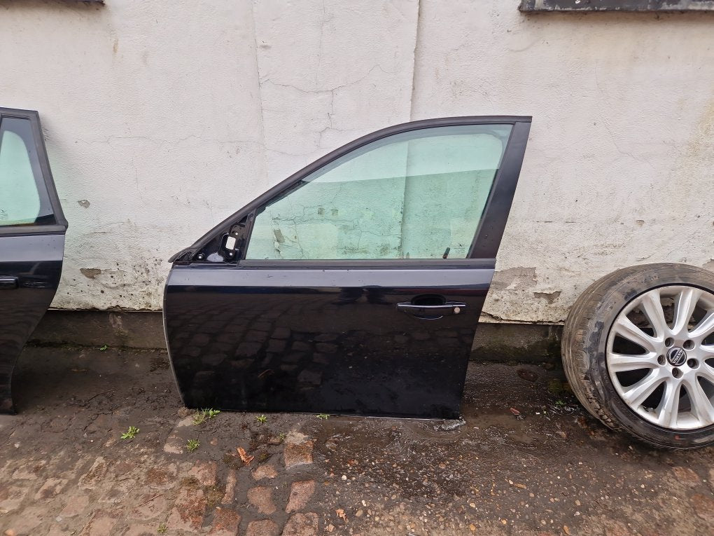 2010 Saab 9-3  Estate DOOR - BARE (FRONT PASSENGER SIDE) 12768506