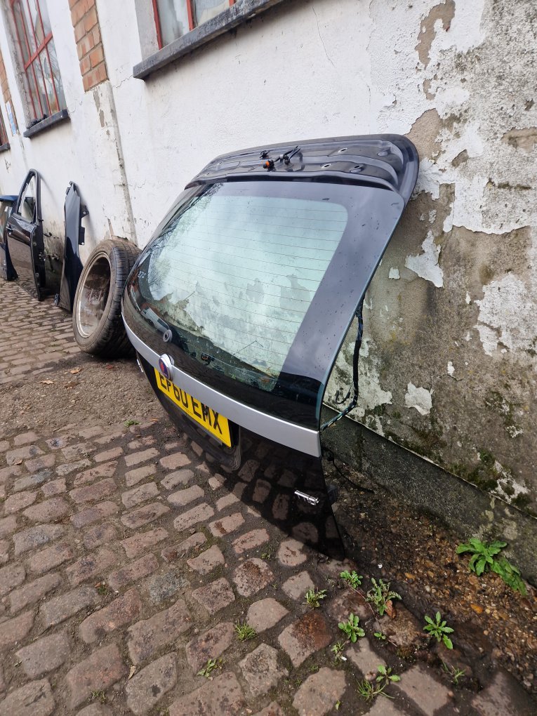 2010 Saab 9-3  Estate Tailgate