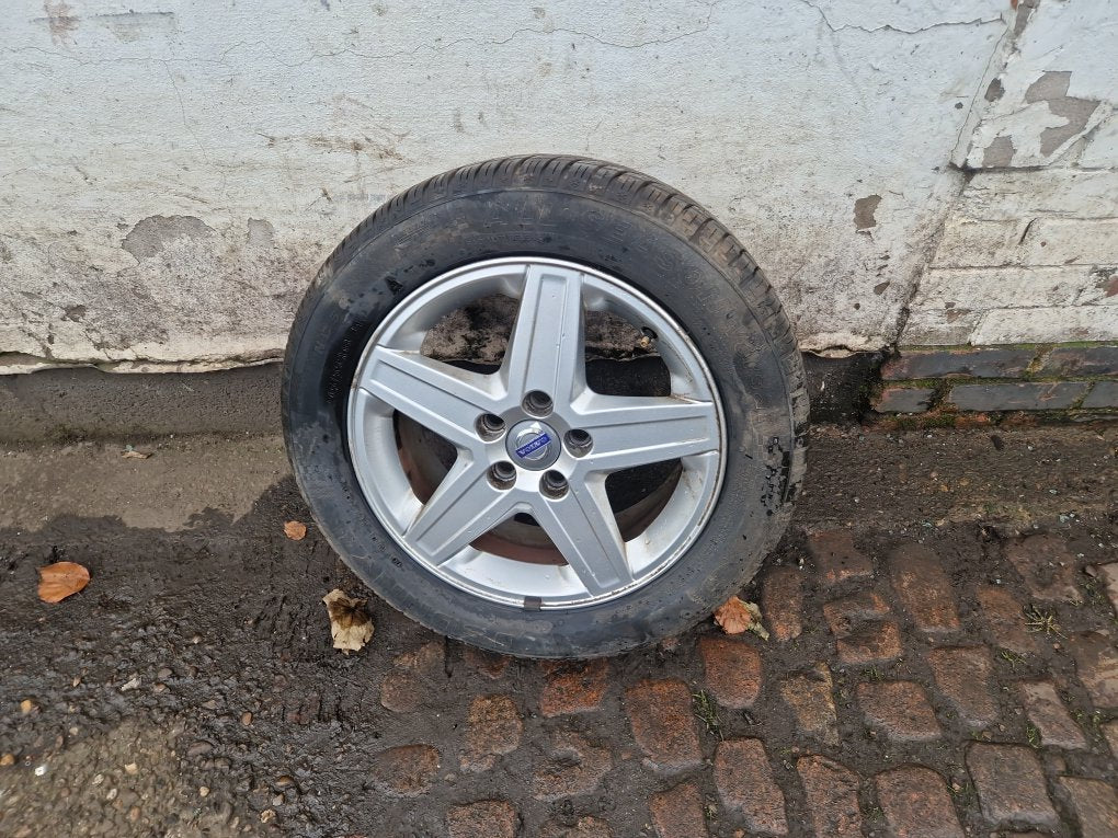 2005 - 2012 Volvo S40  Saloon Alloy Wheel 30671413  16 CERYX