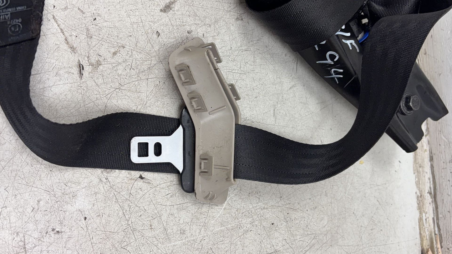 2008 - 2016 Volvo XC70 III 136 Estate Left Front Seat Belt 39811479