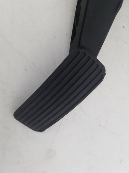 2010 - 2012 Saab 9-5  Saloon Accelerator Pedal 13237356