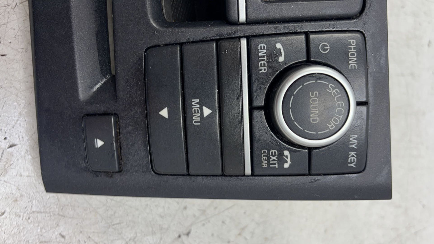 2007 - 2014 Volvo XC90  Estate CD AND RADIO UNIT 31300029
