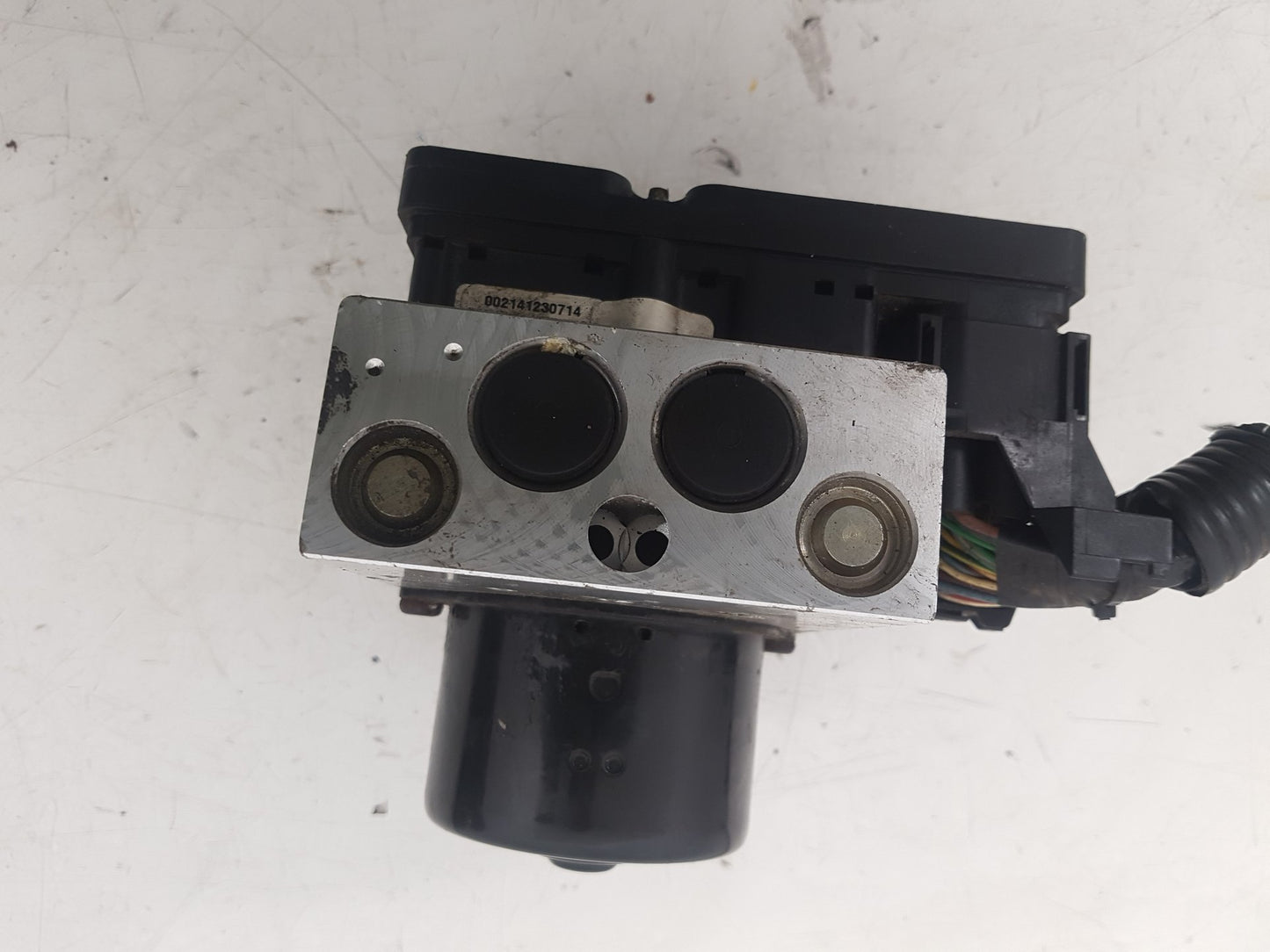 2002 - 2004 Volvo XC90  Estate ABS PUMP WITH CONTROL UNIT 8671224