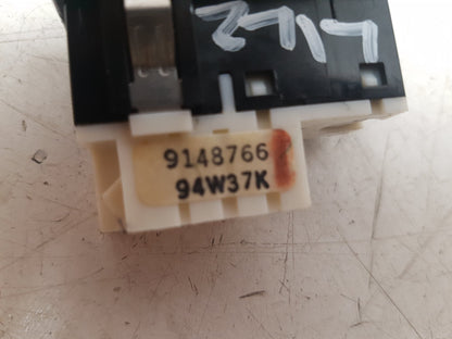 1992 - 1997 Volvo 850  Estate Heated Seat Switch 9148766