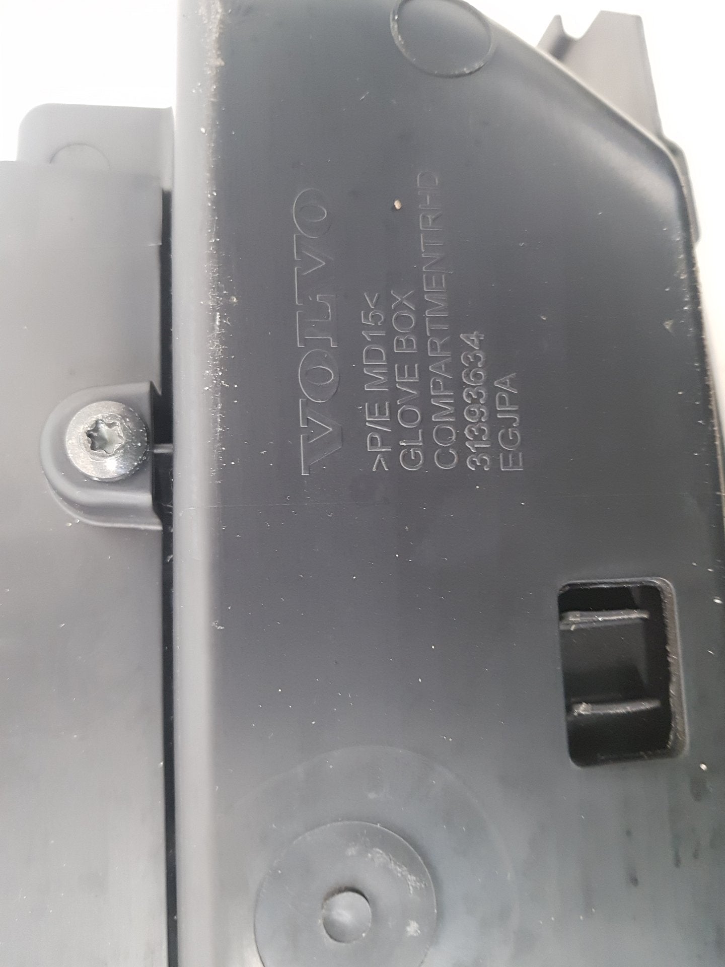 2012 - 2015 Volvo V40  Hatchback Glove Box 31393634